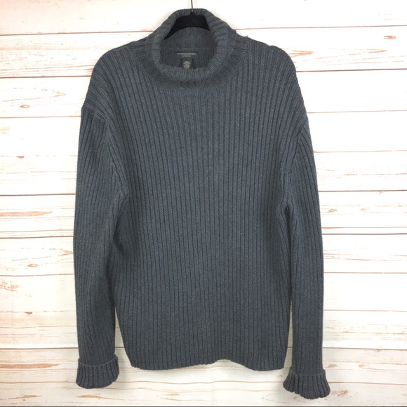 Banana Republic Sweaters - Banana Republic Ribbed Knit Turtleneck Sweater L